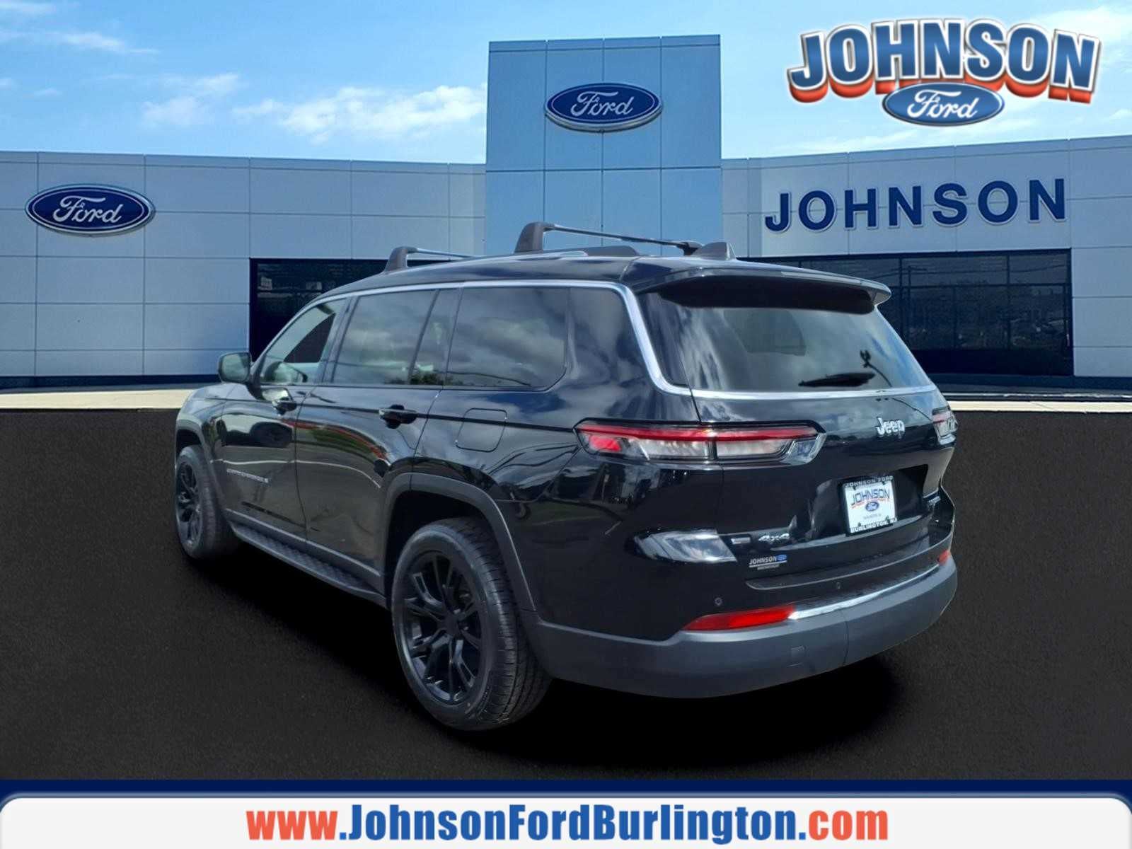 2022 Jeep Grand Cherokee L Laredo