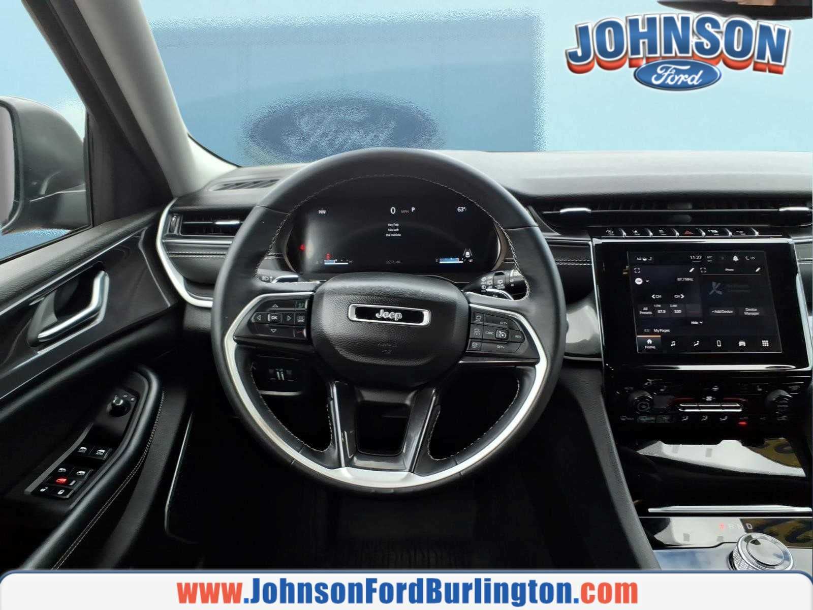 2022 Jeep Grand Cherokee L Laredo