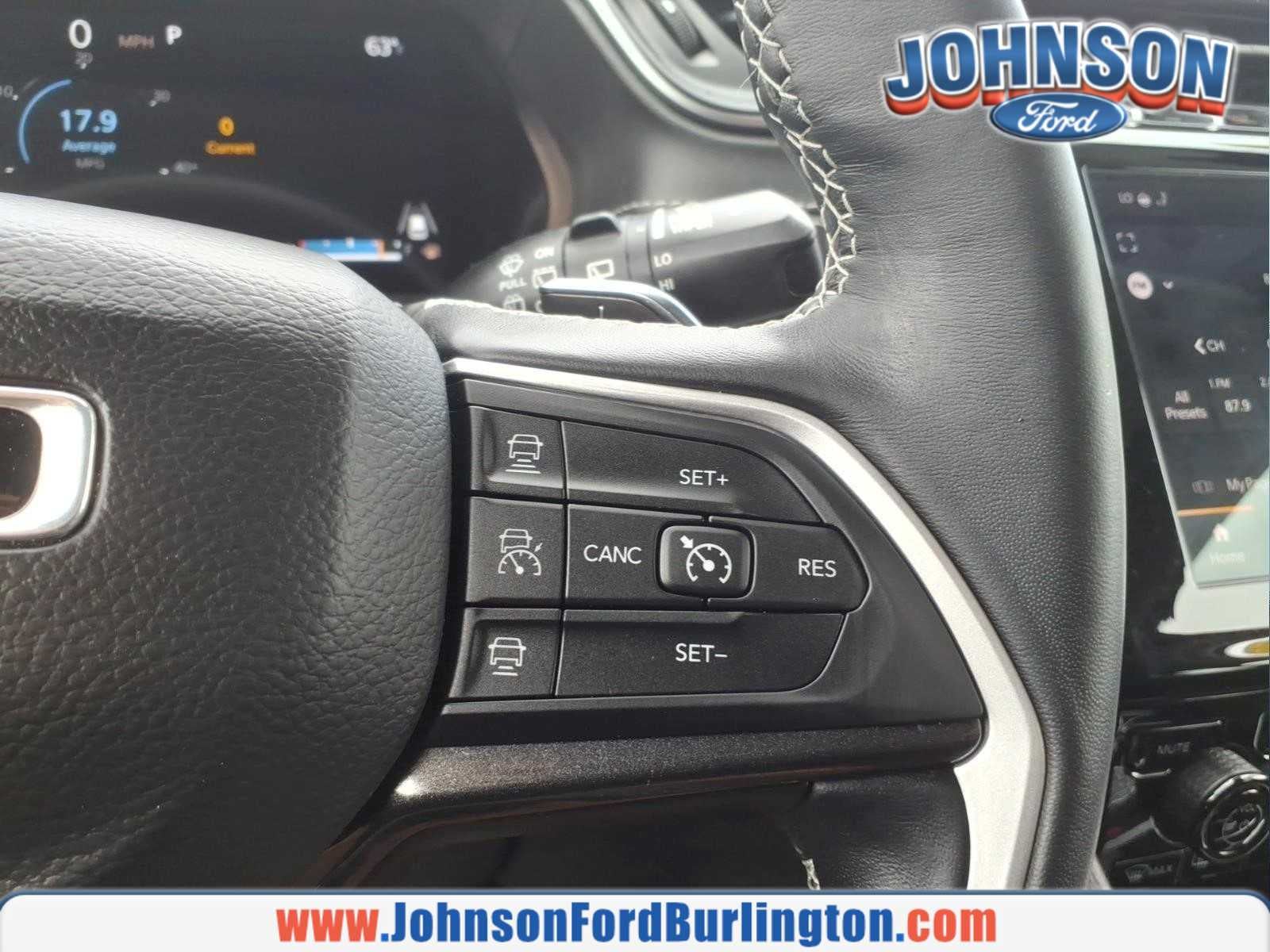 2022 Jeep Grand Cherokee L Laredo