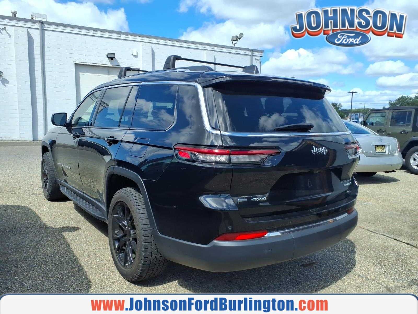 2022 Jeep Grand Cherokee L Laredo