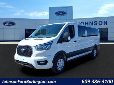 2023 Ford Transit Passenger Wagon XLT