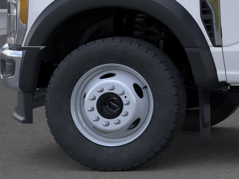 2025 Ford Super Duty F-550 DRW F-550® XL