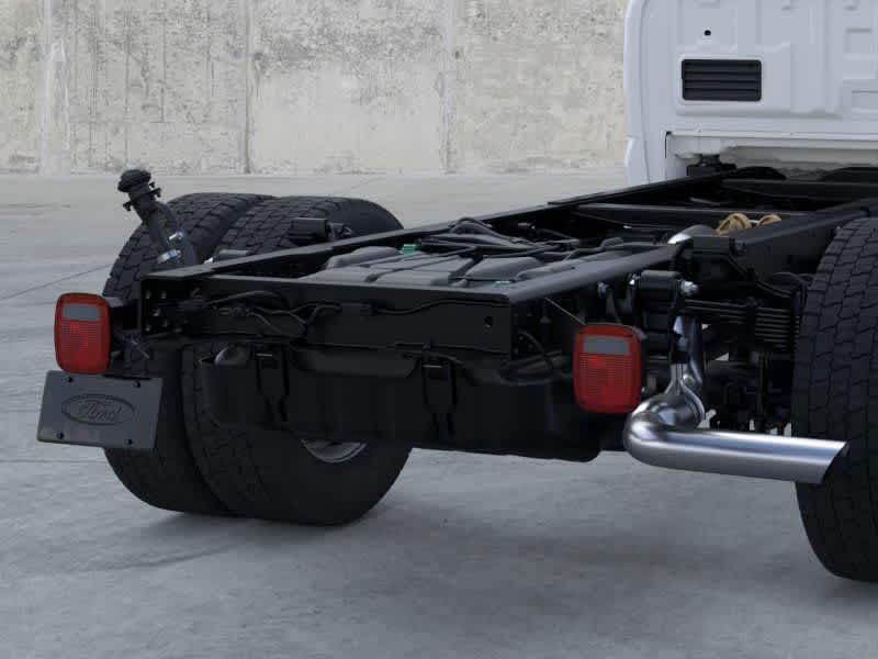 2025 Ford Super Duty F-550 DRW F-550® XL