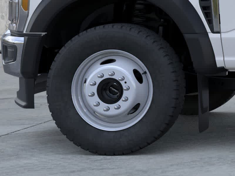 2025 Ford Super Duty F-550 DRW XL