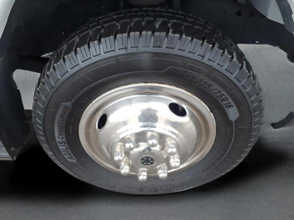 2017 Ford E-Series Cutaway Base DRW