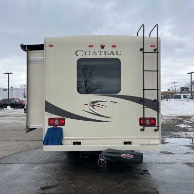 2017 Ford E-Series Cutaway Base DRW