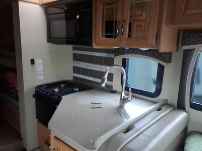 2017 Ford E-Series Cutaway Base DRW