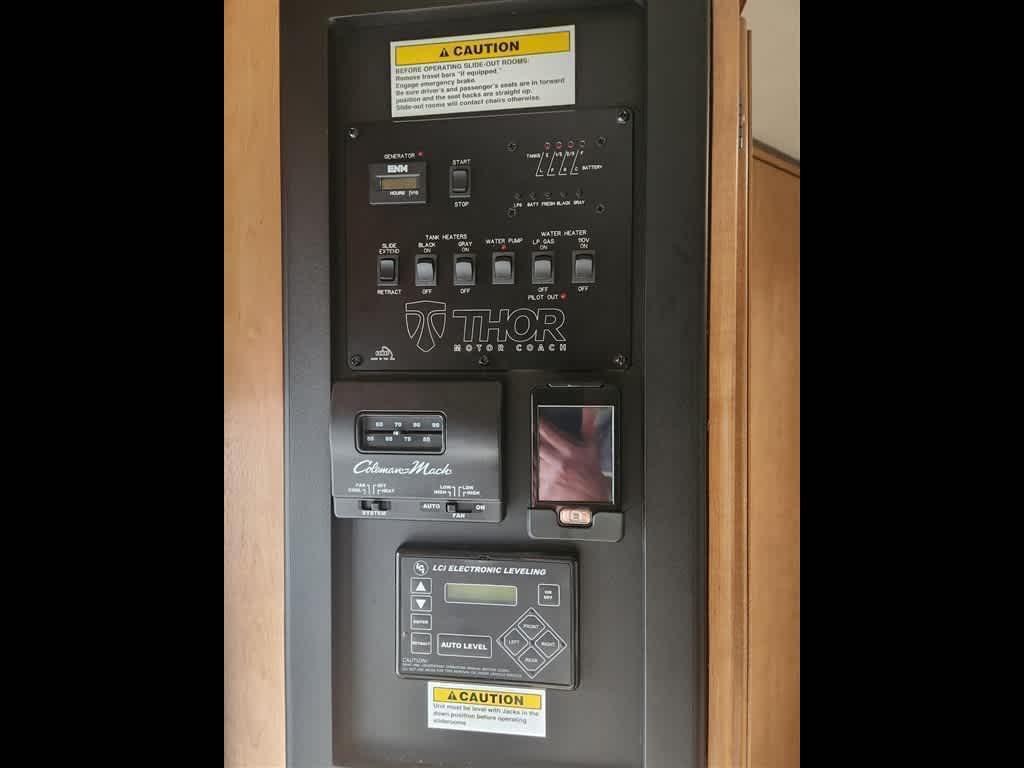 2017 Ford E-Series Cutaway Base DRW