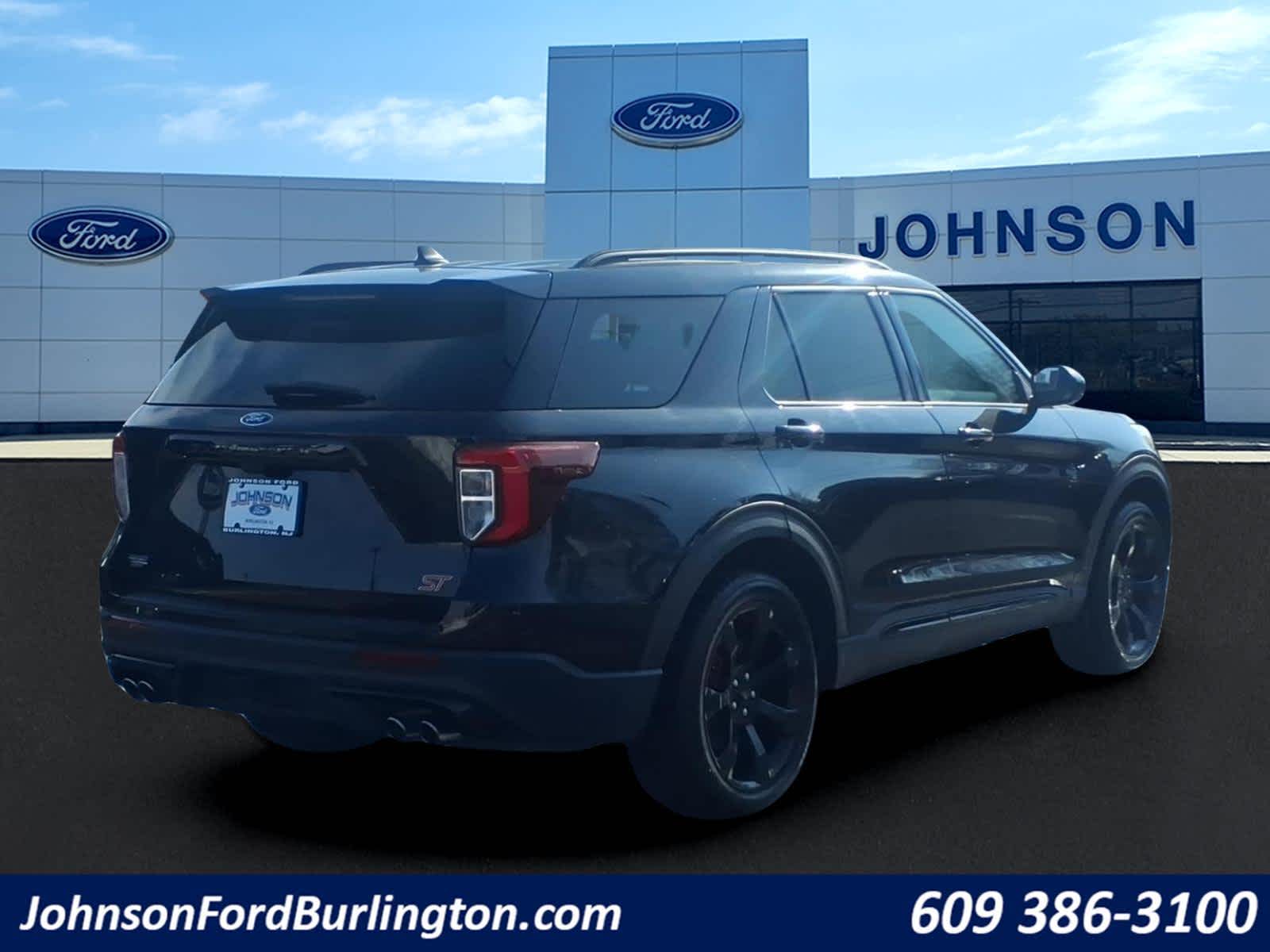 2022 Ford Explorer ST
