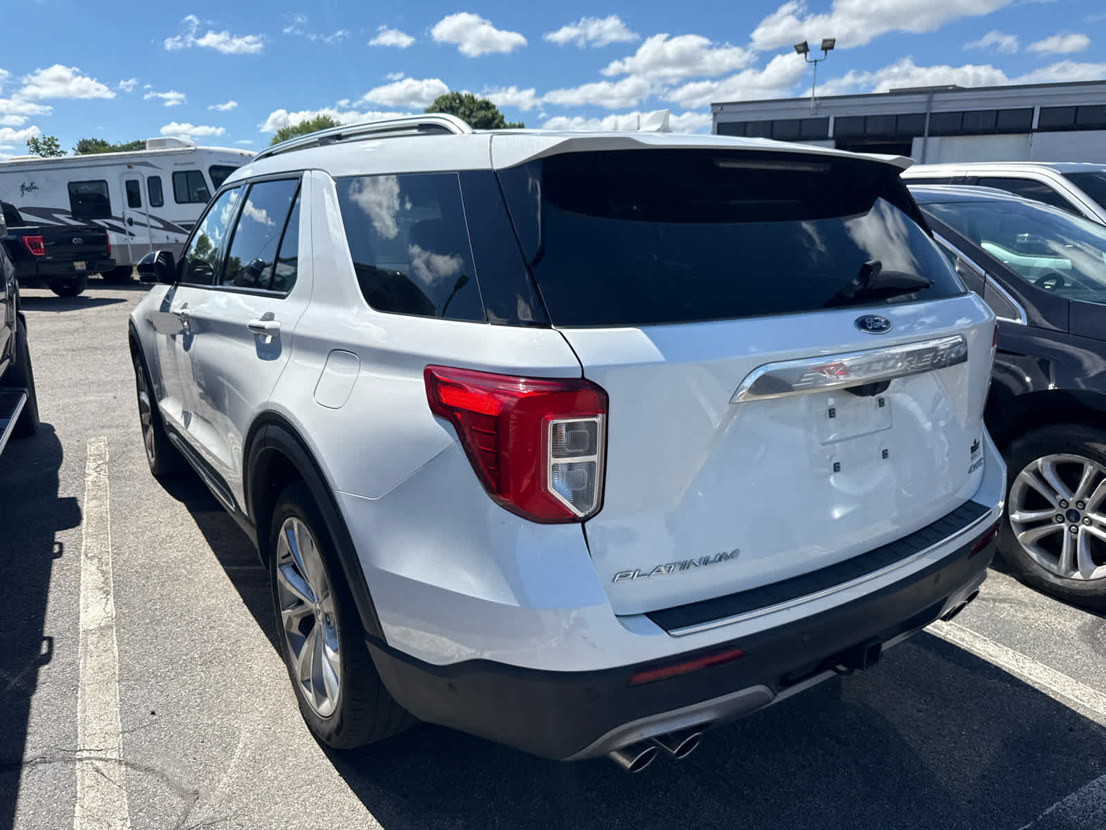 2022 Ford Explorer Platinum