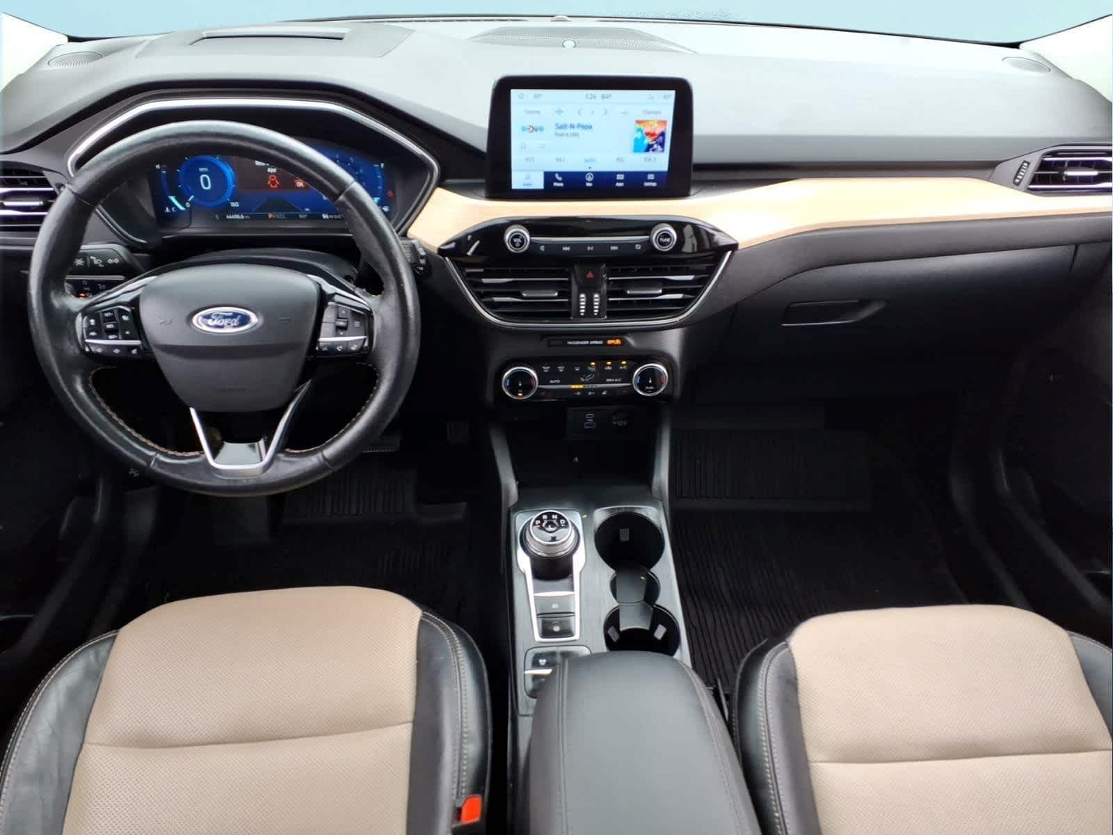 2022 Ford Escape Titanium