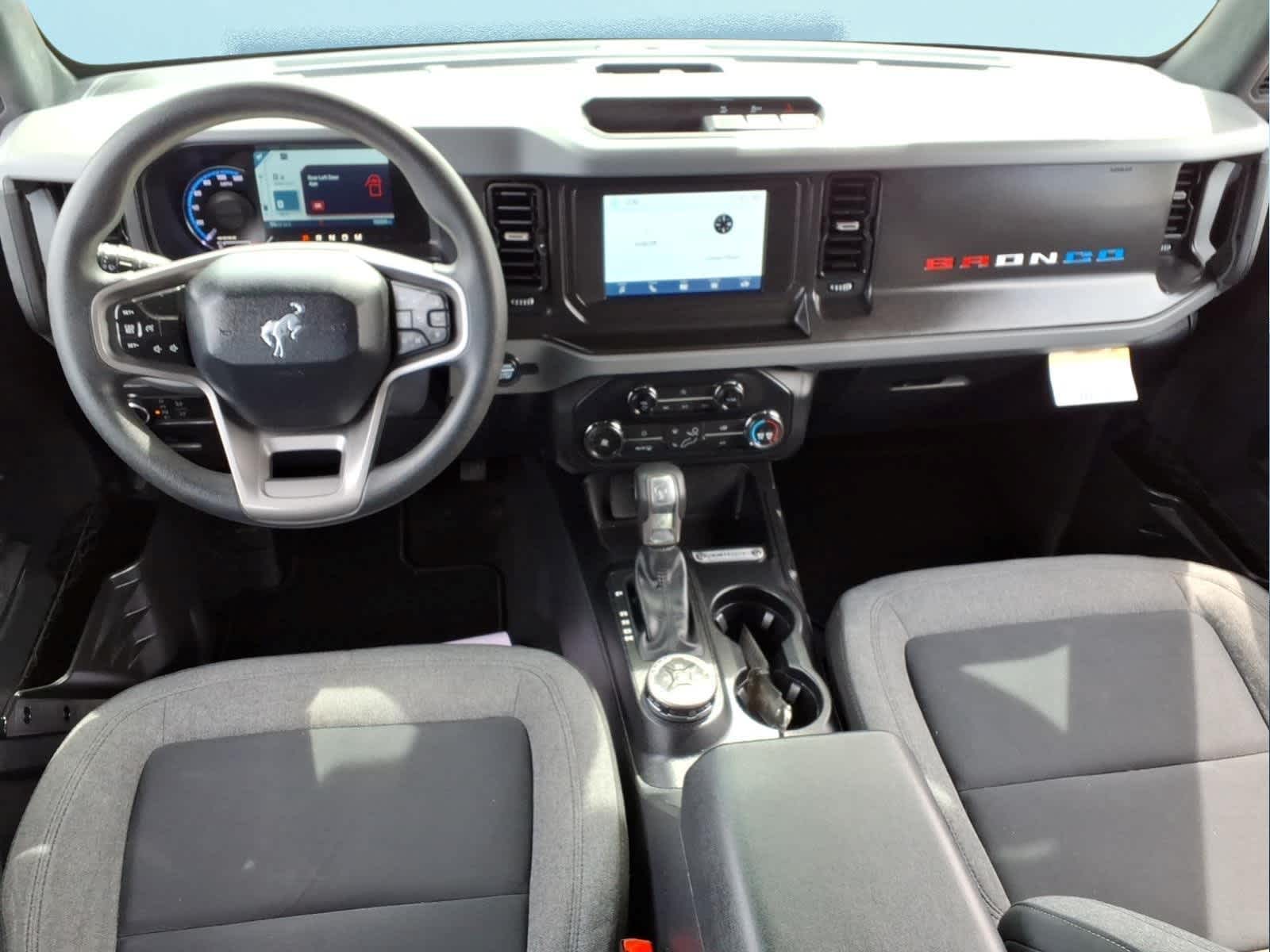 2021 Ford Bronco Base