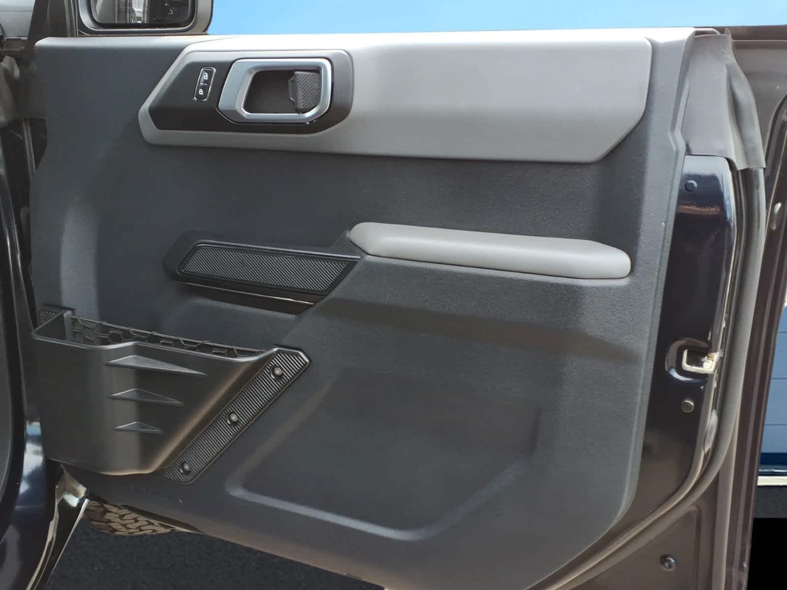 2021 Ford Bronco Base