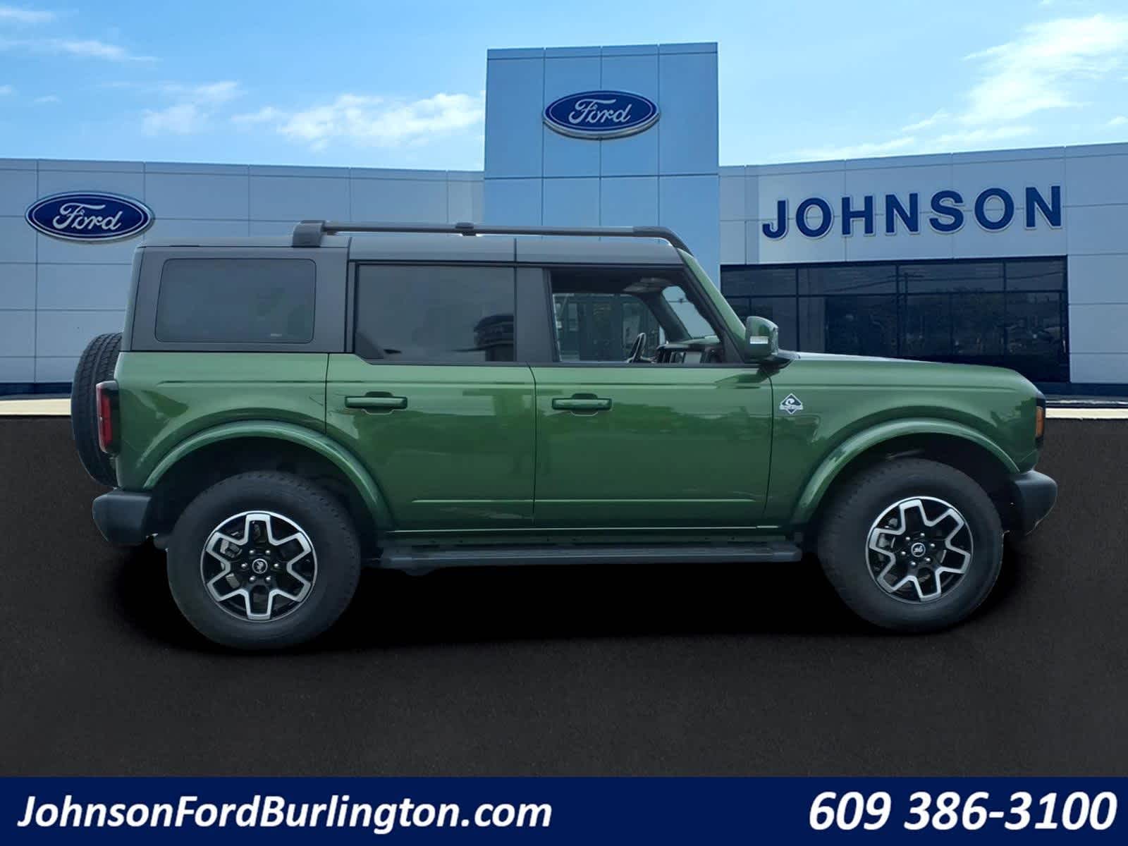 2023 Ford Bronco Outer Banks