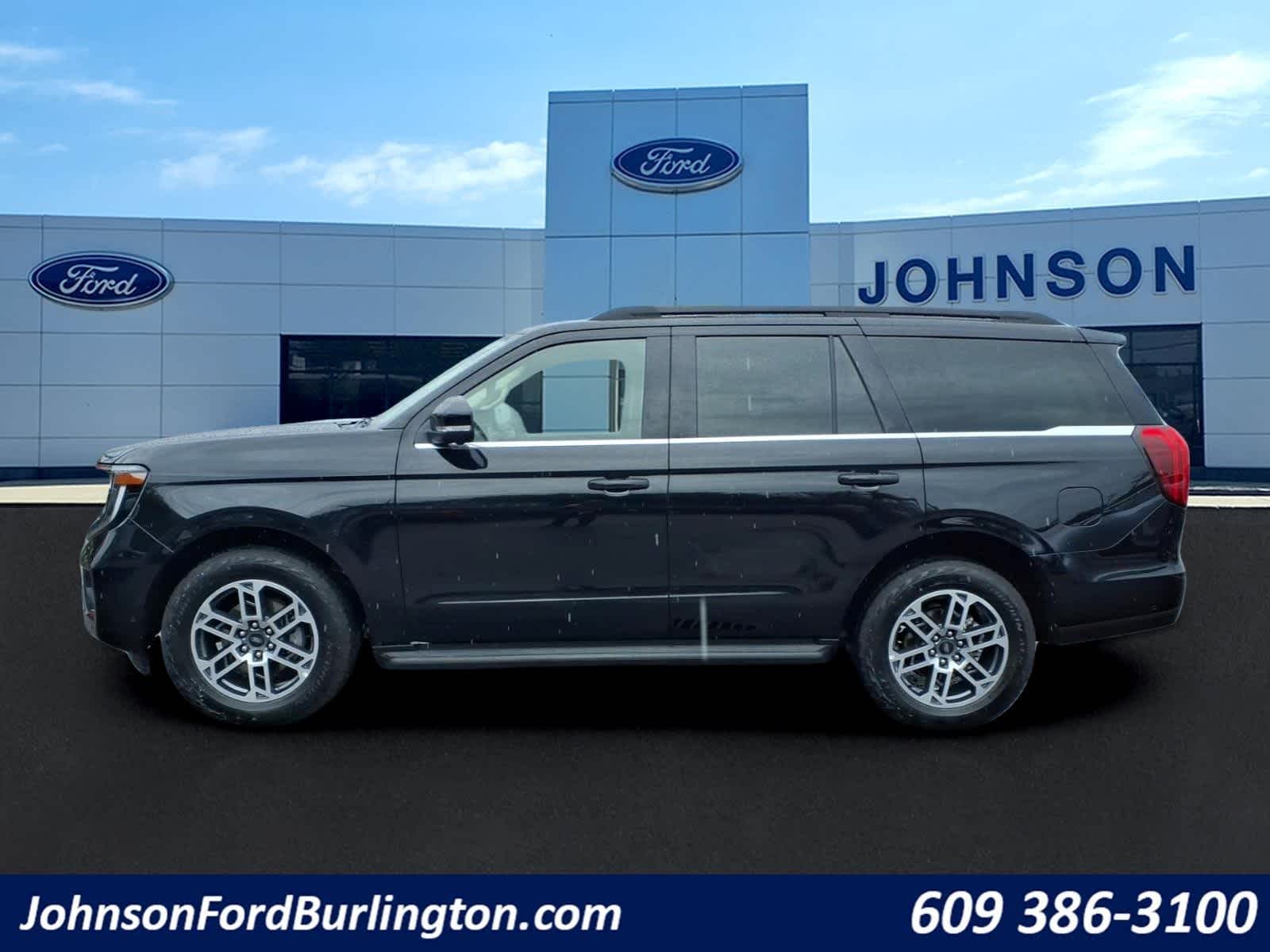 2025 Ford Expedition Active