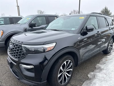 2022 Ford Explorer ST-Line