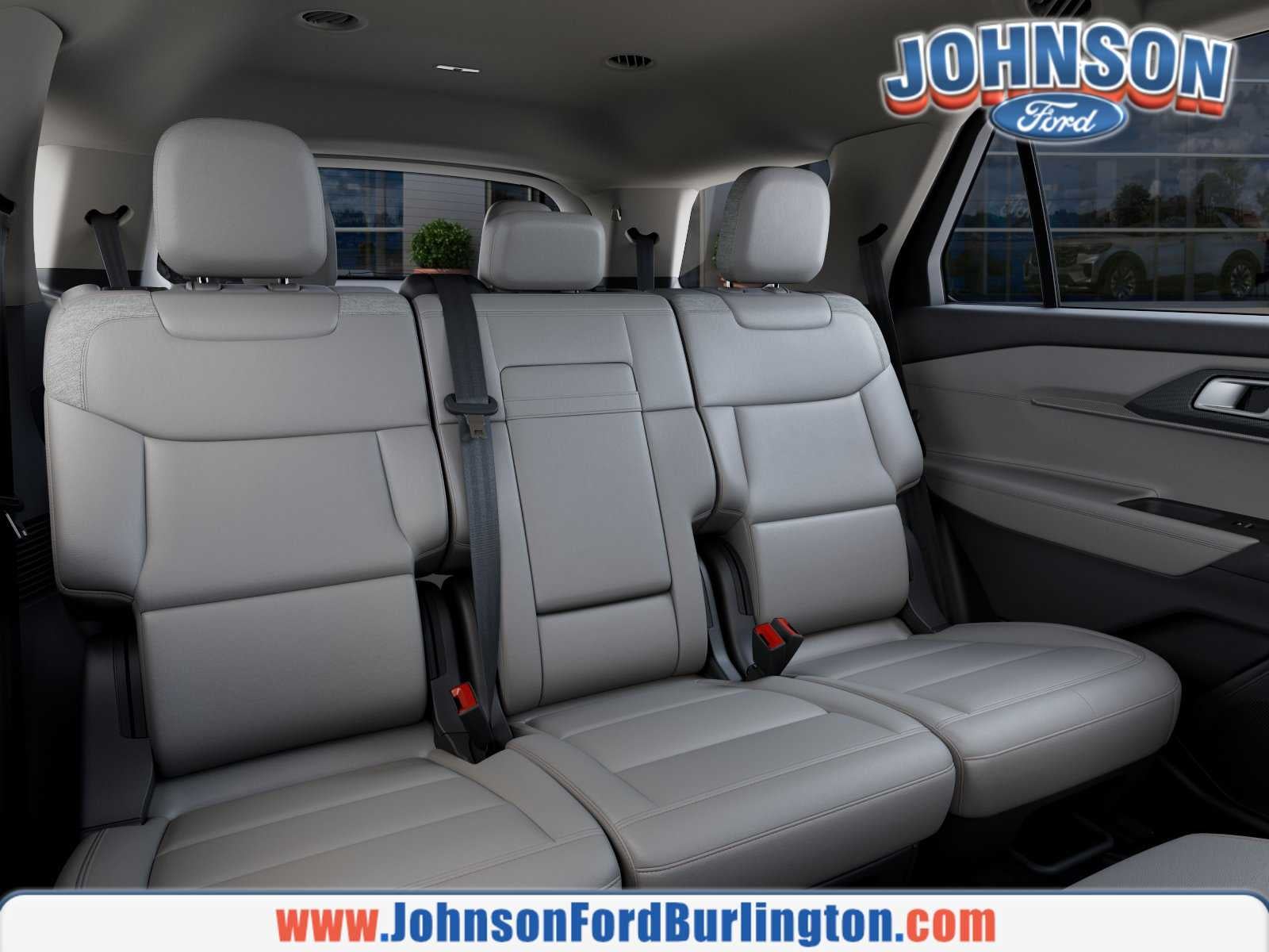 2027 Ford Explorer Active w/200A Pkg