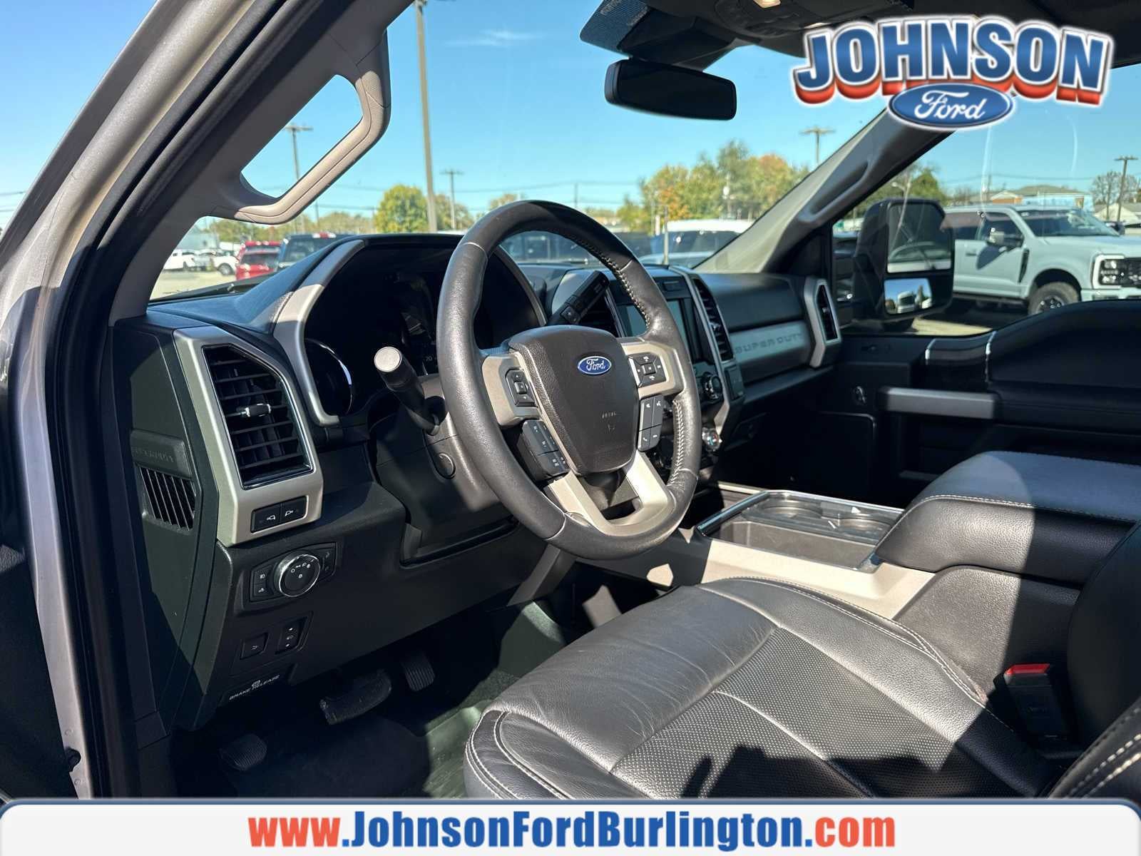 2020 Ford Super Duty F-350 SRW Pickup LARIAT