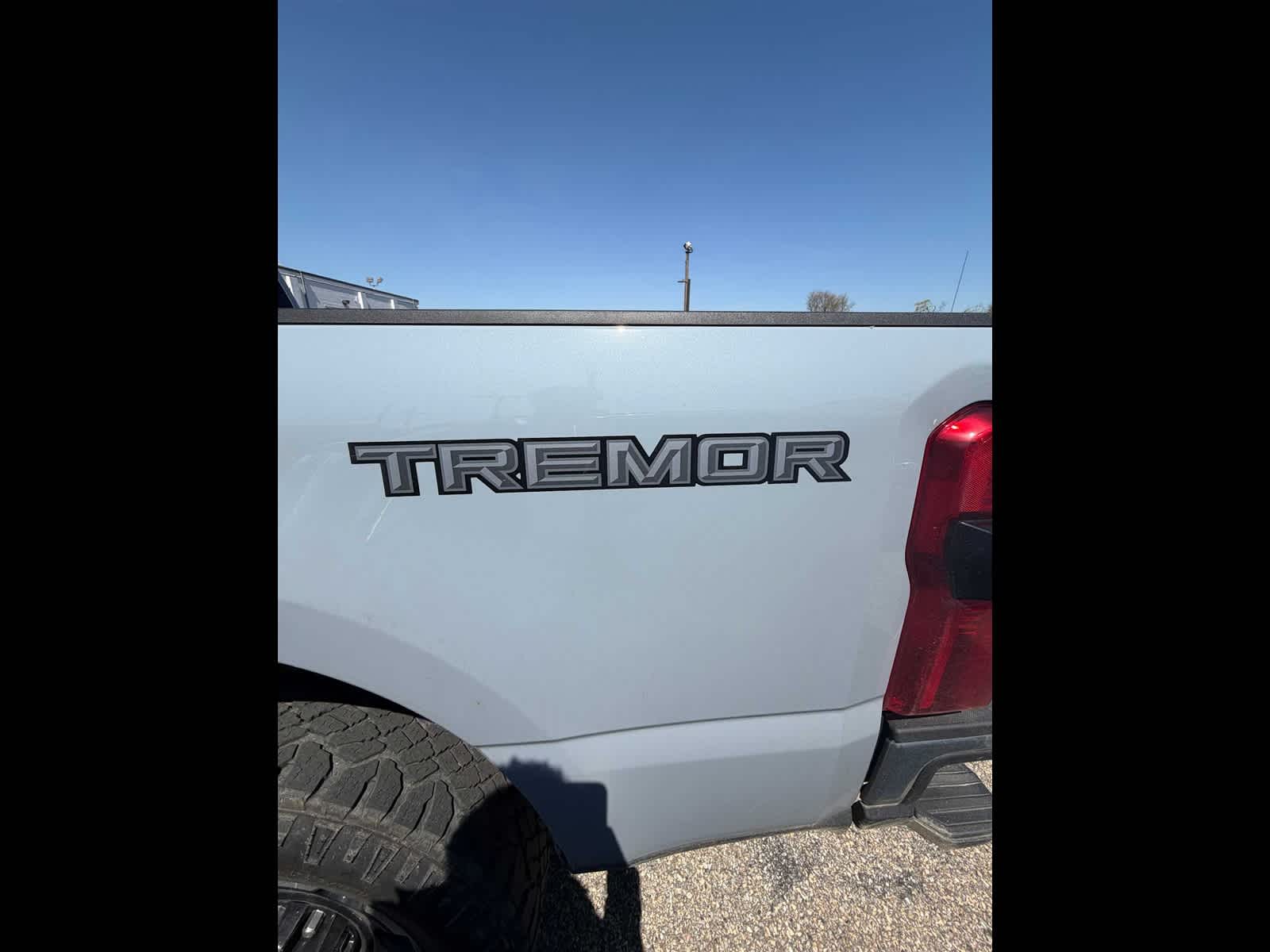 2025 Ford Super Duty F-250 Pickup LARIAT