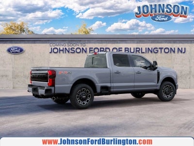 2027 Ford Super Duty F-250 SRW F-250® Platinum®