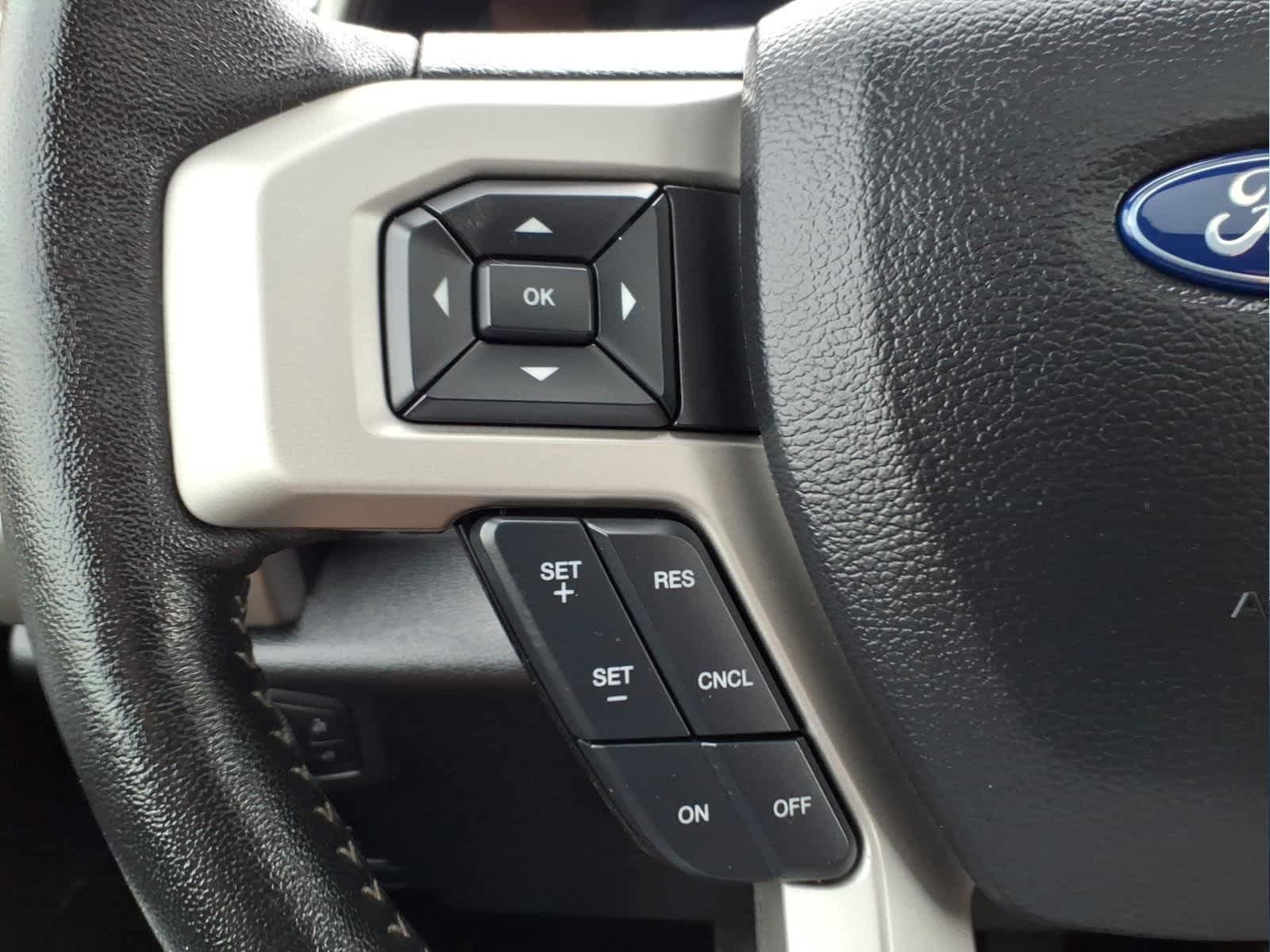 2019 Ford Super Duty F-350 SRW Pickup LARIAT