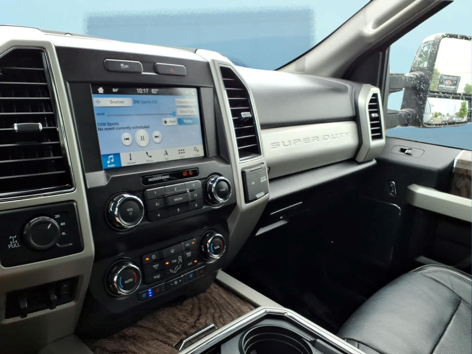 2019 Ford Super Duty F-350 SRW Pickup LARIAT