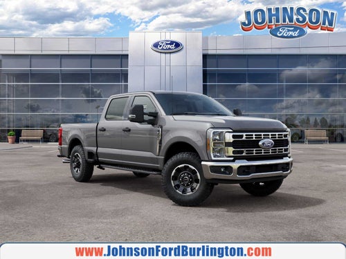 2027 Ford Super Duty F-350 SRW XLT