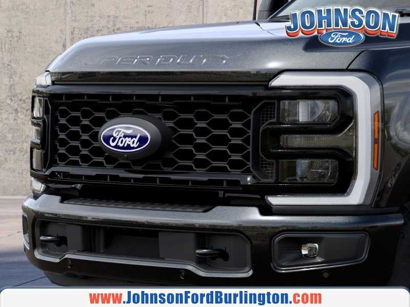 2027 Ford Super Duty F-350 SRW LARIAT
