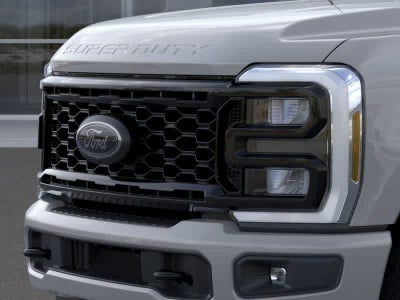 2026 Ford Super Duty F-350 SRW XLT