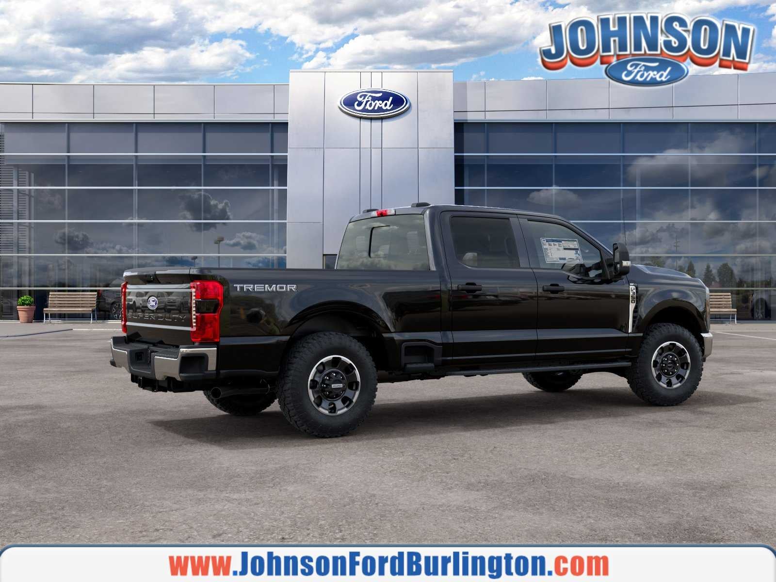 2027 Ford Super Duty F-350 SRW XLT