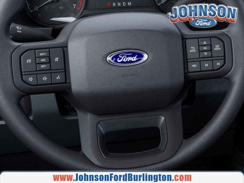 2027 Ford Super Duty F-350 SRW XLT