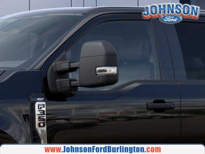 2027 Ford Super Duty F-350 SRW XLT