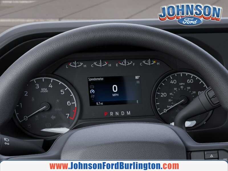 2027 Ford Super Duty F-350 SRW XLT