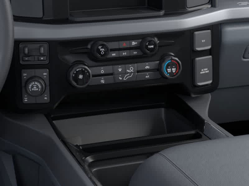 2026 Ford Super Duty F-350 SRW F-350® XLT