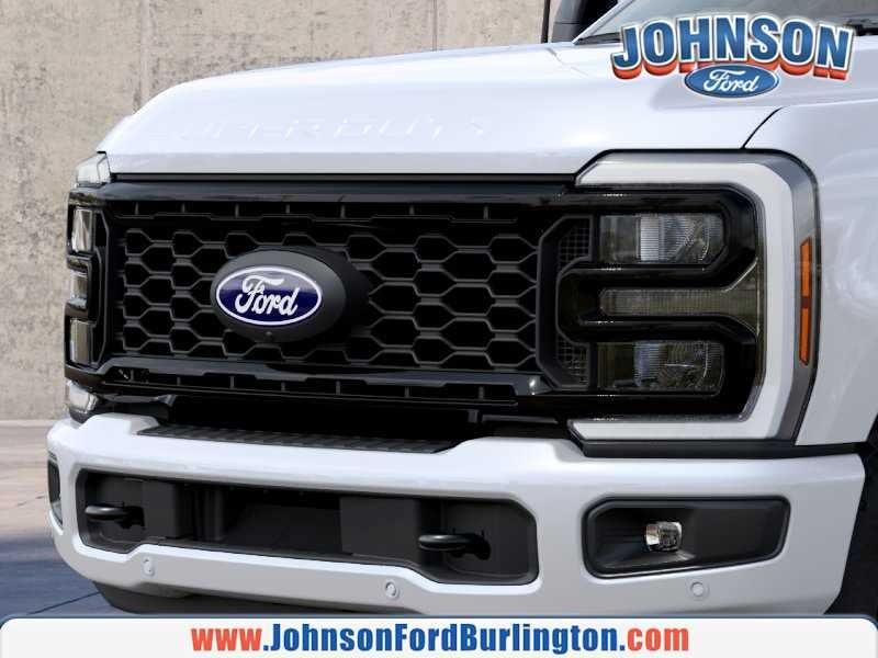 2027 Ford Super Duty F-350 SRW LARIAT