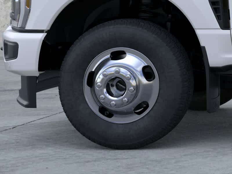 2026 Ford Super Duty F-350 DRW F-350® Platinum®