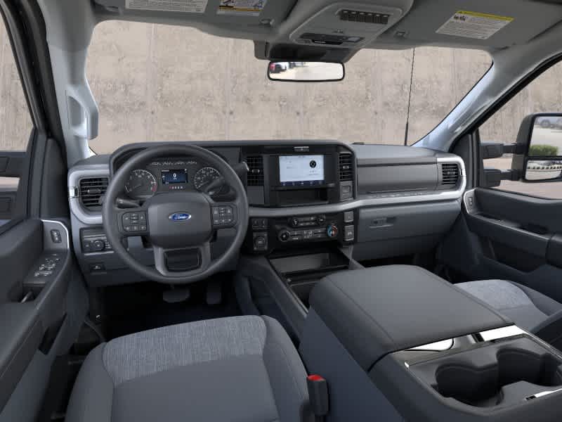 2026 Ford Super Duty F-350 SRW XLT