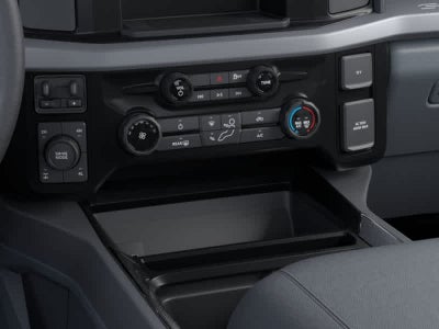 2026 Ford Super Duty F-350 SRW XLT