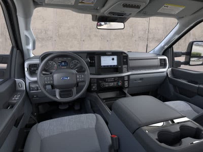 2026 Ford Super Duty F-350 SRW XLT