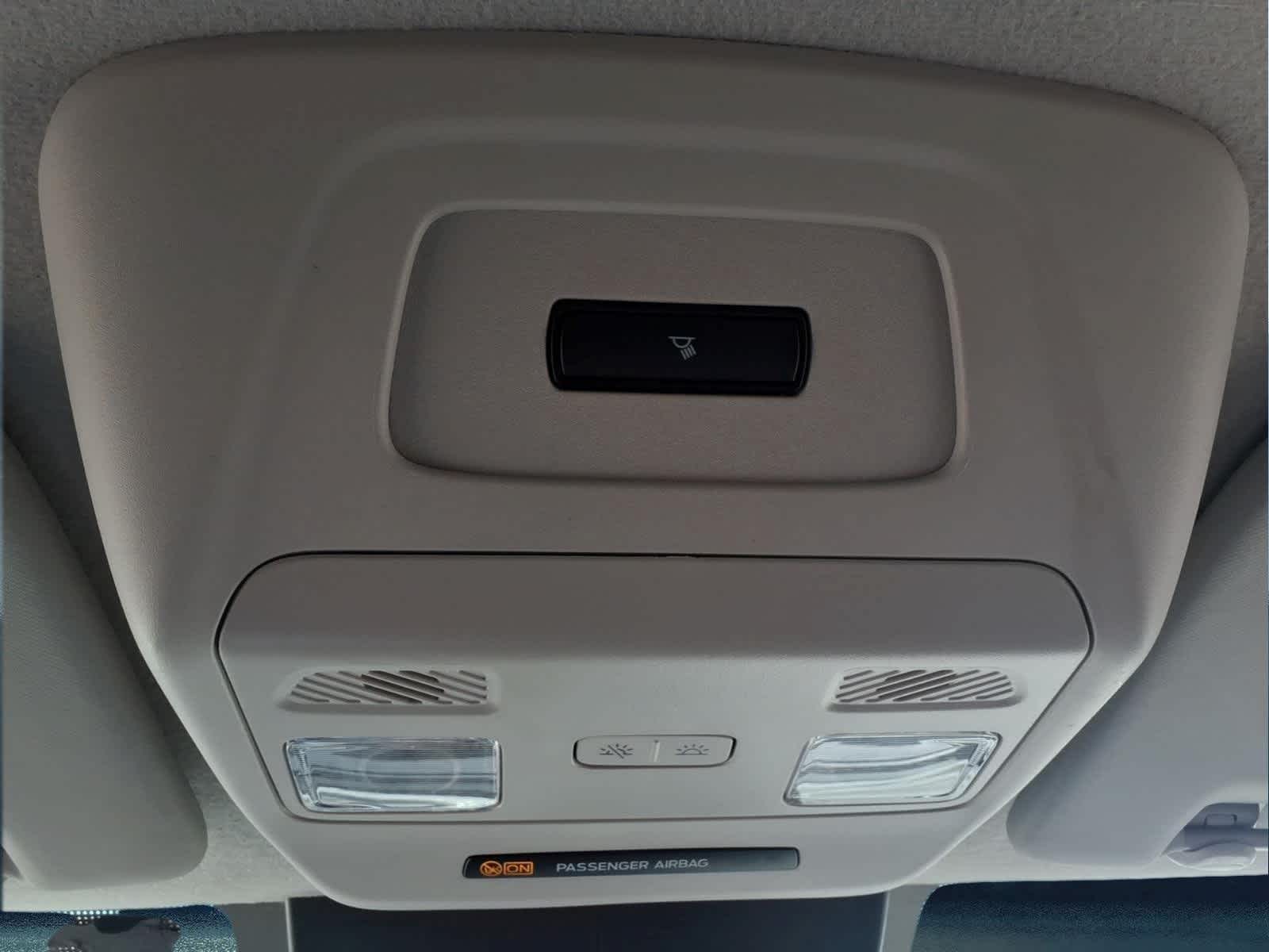 2024 Ford Transit T-250 130" Low Rf 9070 GVWR RWD