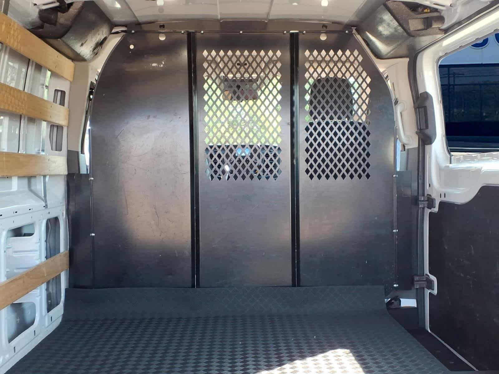 2024 Ford Transit T-250 130" Low Rf 9070 GVWR RWD