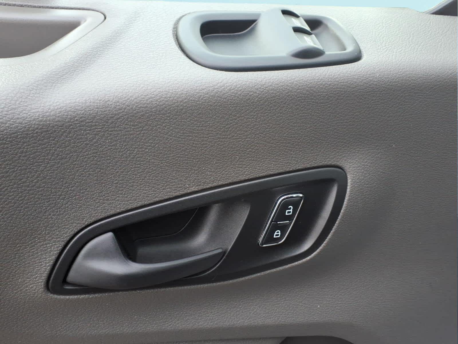 2024 Ford Transit T-250 130" Low Rf 9070 GVWR RWD