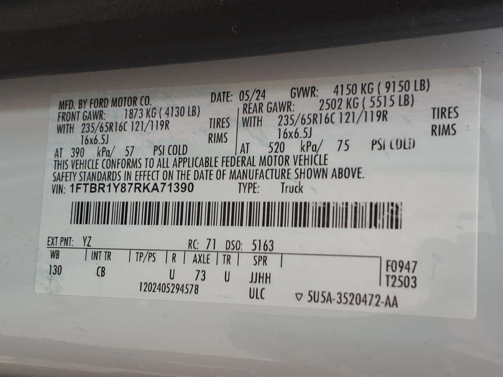 2024 Ford Transit T-250 130" Low Rf 9070 GVWR RWD