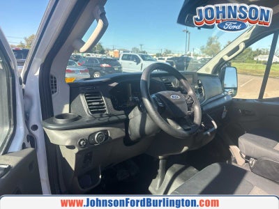 2025 Ford Transit Base
