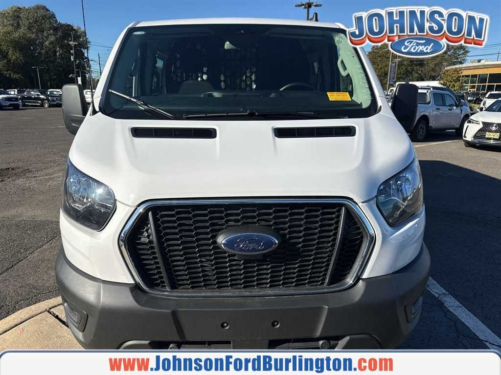 2025 Ford Transit Base