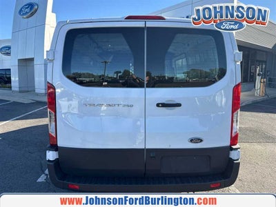 2025 Ford Transit Base
