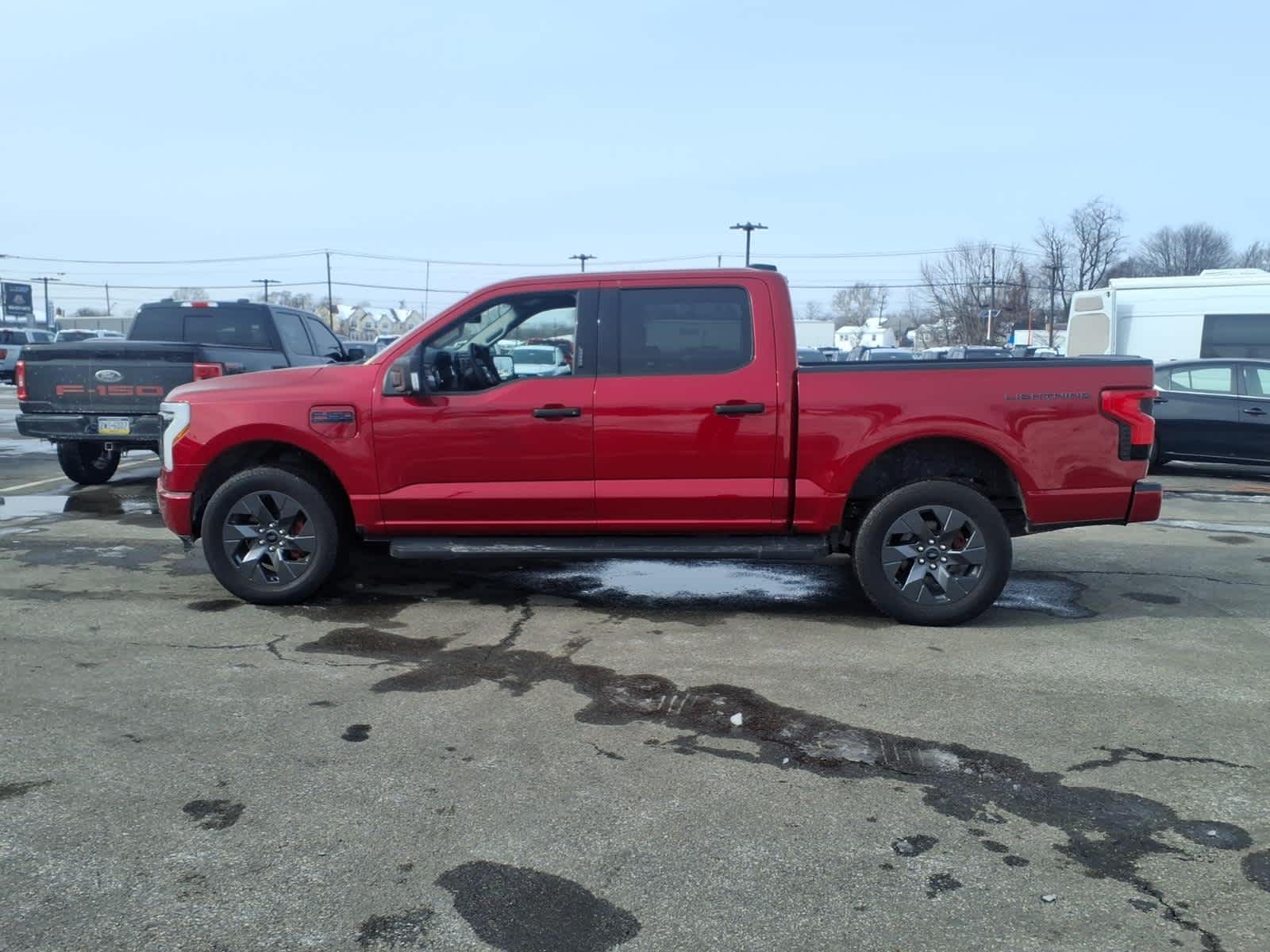 2024 Ford F-150 Lightning XLT