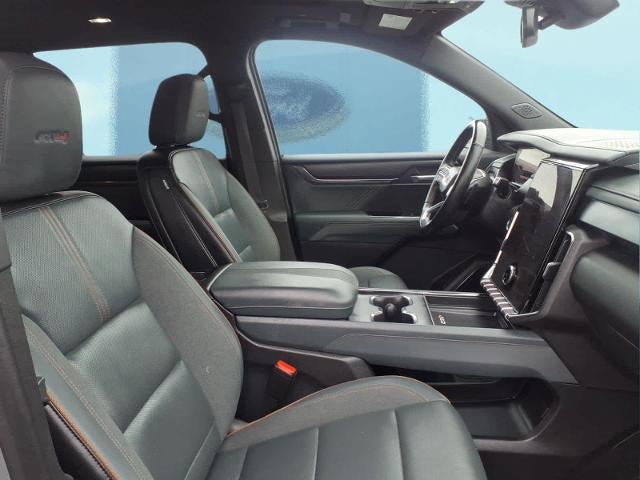 2024 GMC Acadia AWD AT4