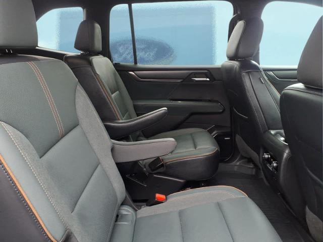 2024 GMC Acadia AWD AT4