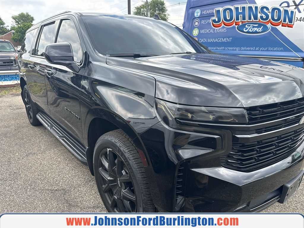 2023 Chevrolet Suburban RST